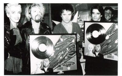 Eurythmics Revenge 25: Day 1 Dave Stewart And Annie Lennox Receive A Gold Disc For Revenge