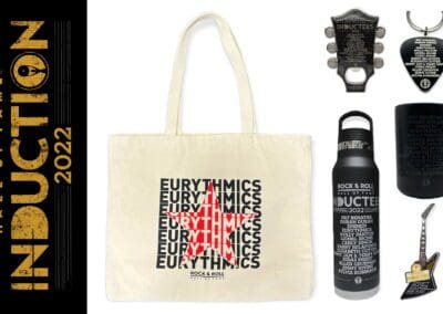 Time to go shopping! Have you seen all of the Rock & Roll Hall of Fame Eurythmics related merchandise? Most items feature all the inuctees, but there is a new Eurythmics tote bag for sale.
